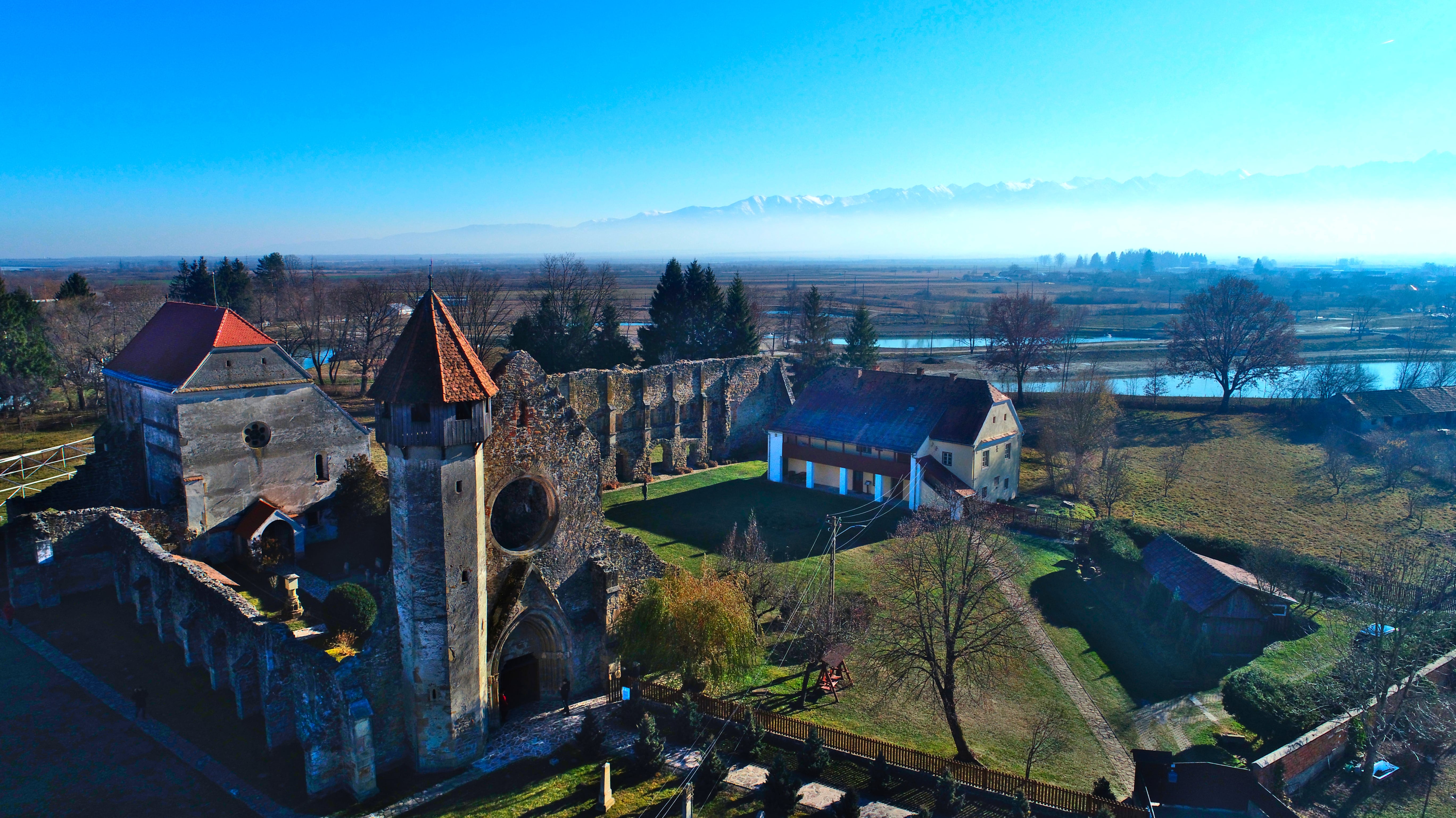 Manastirea Cârța