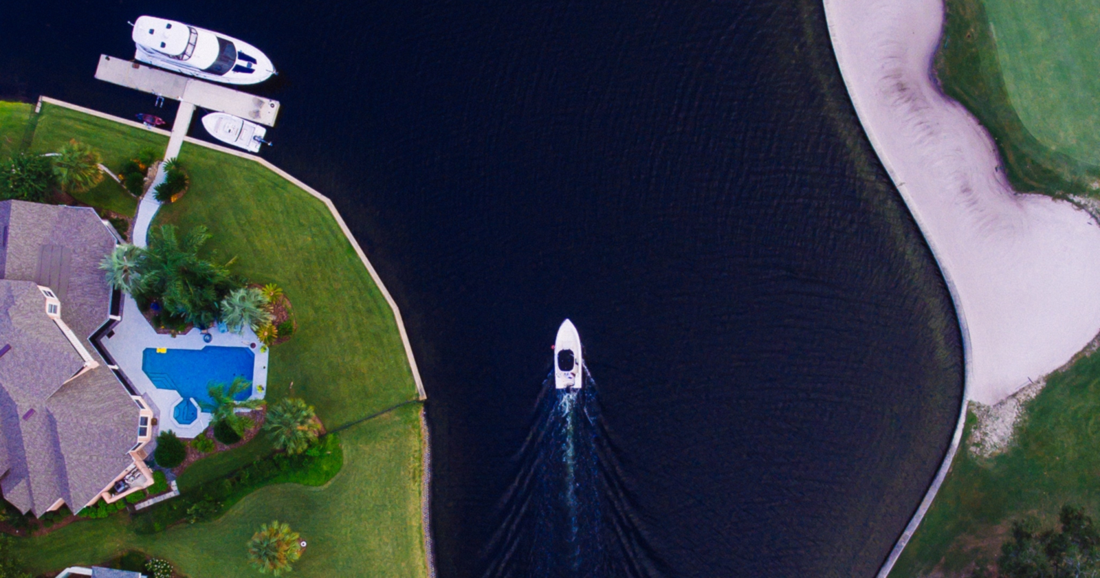 Inchirieri Yachturi Filmari și Fotografii Aeriene